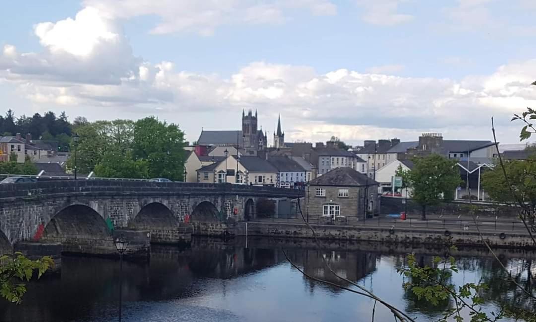 Villa Bridge House Carrick on Shannon Esterno foto